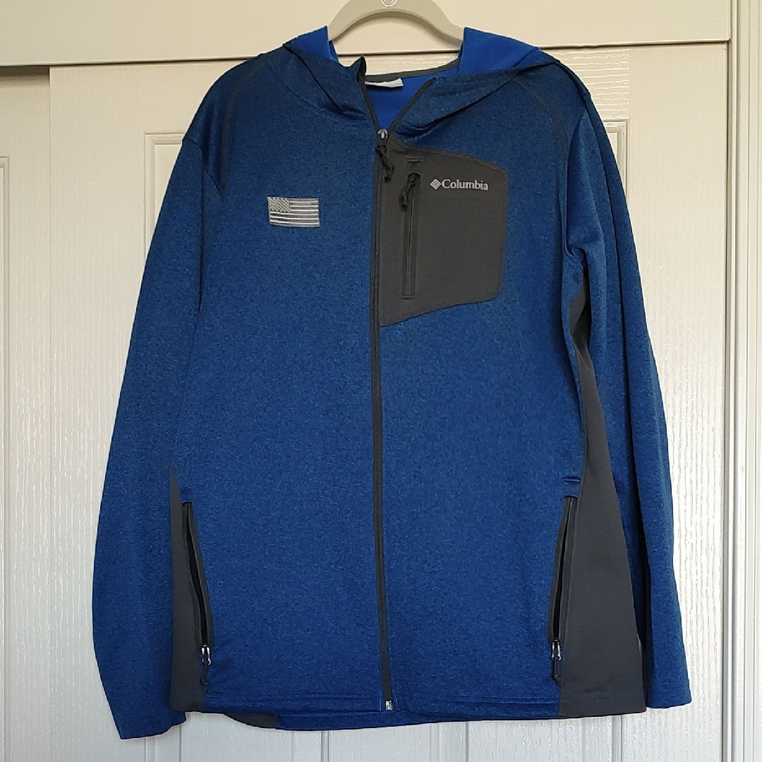 Columbia Men's Performance Jacket In Blue And Gray